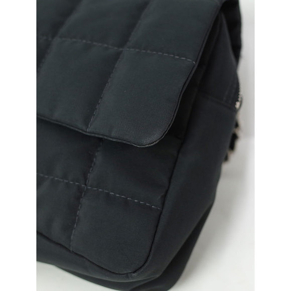 Chanel Chocolate Bar Chain Shoulder Bag Black - Picture 4 of 5